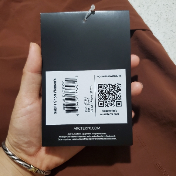 Arc'teryx Sabrina women shorts nwt size 0 - Picture 4 of 6